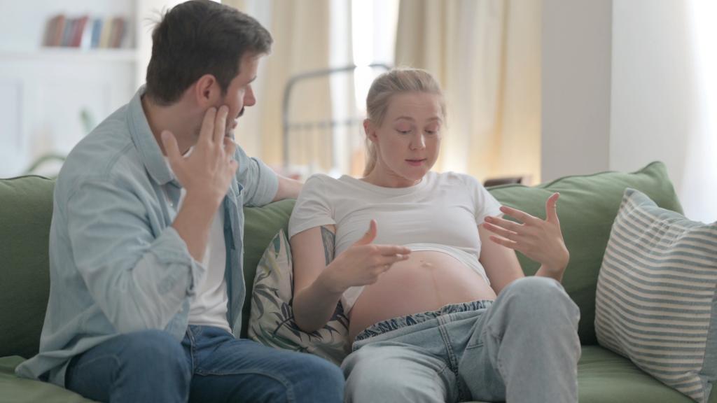 Father-to-be complains his wife is using pregnancy as an excuse to quit work